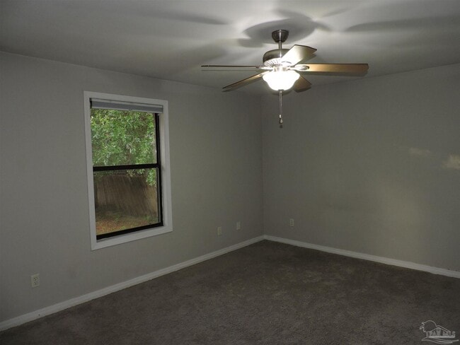 Building Photo - 7694 Old Hickory Dr