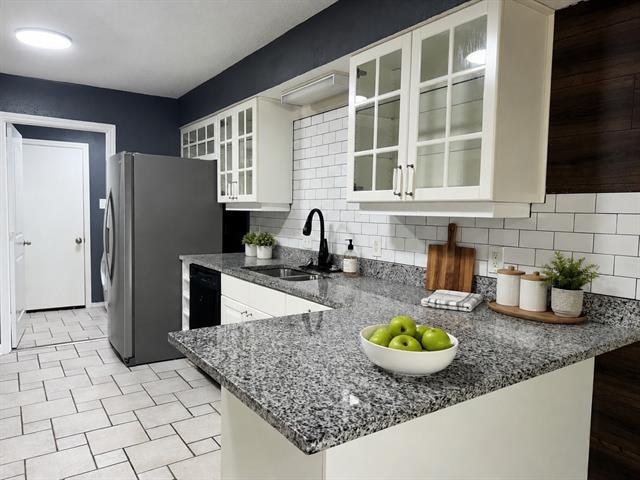 Building Photo - 2312 Garden Park Ct
