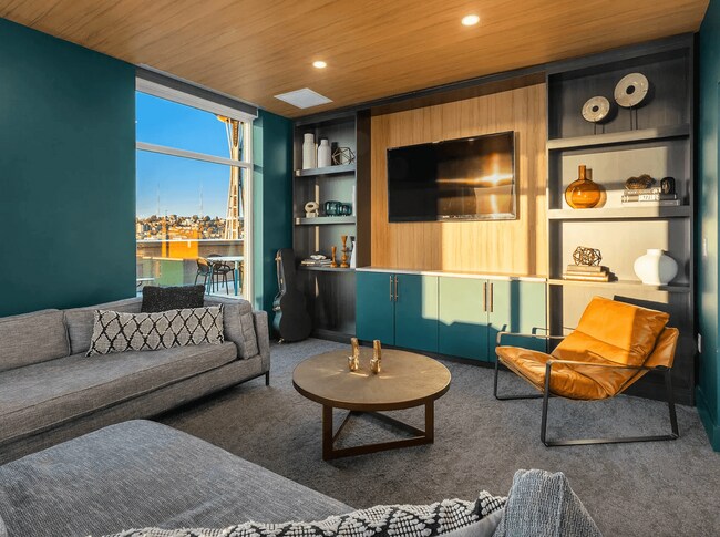 Building Photo - 311 Cedar St