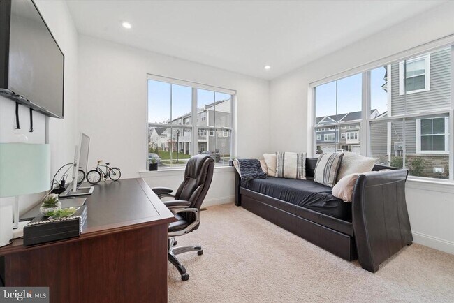 Building Photo - 25 Copper Ct