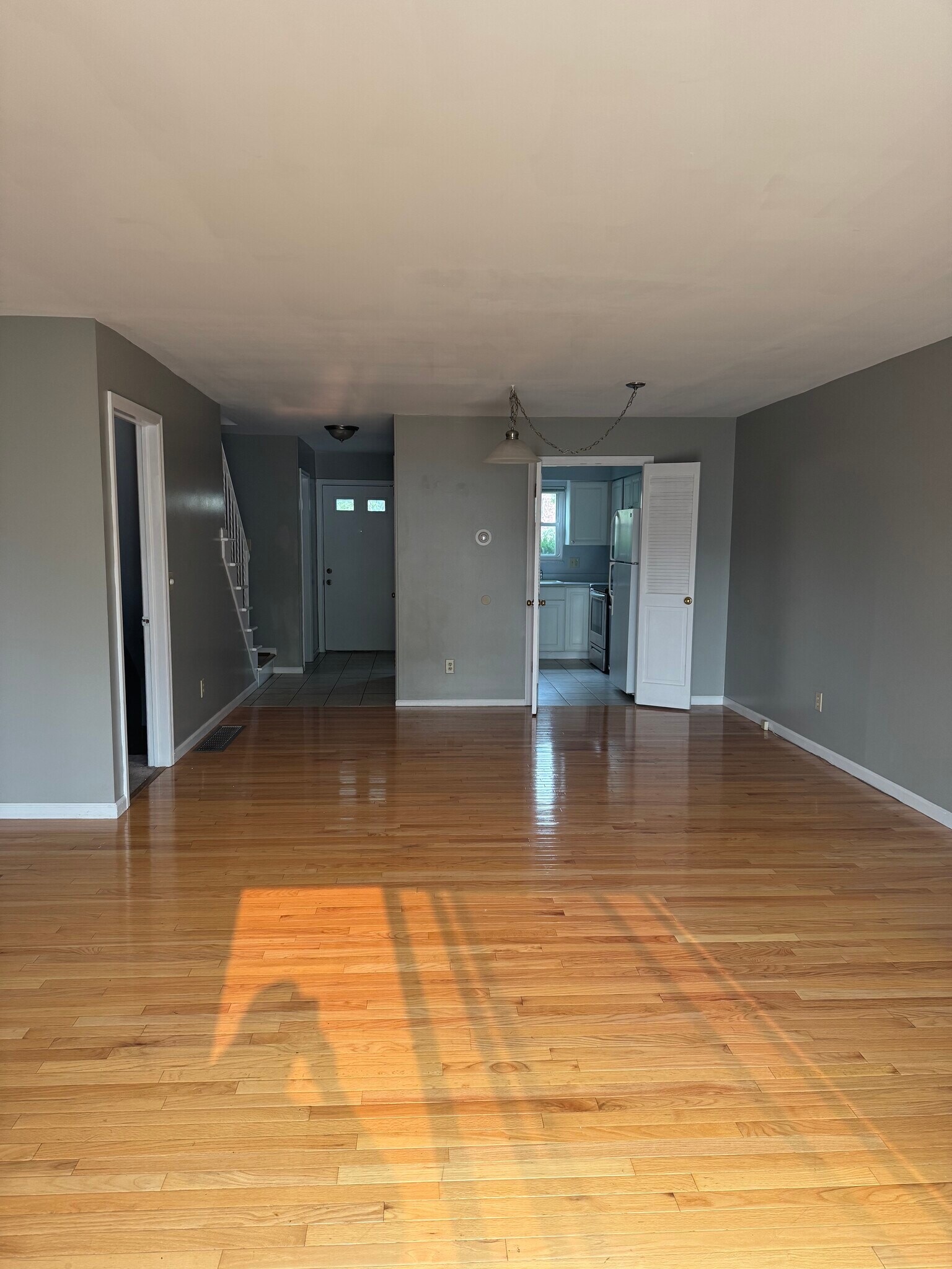 Building Photo - 4886 Dierker Rd