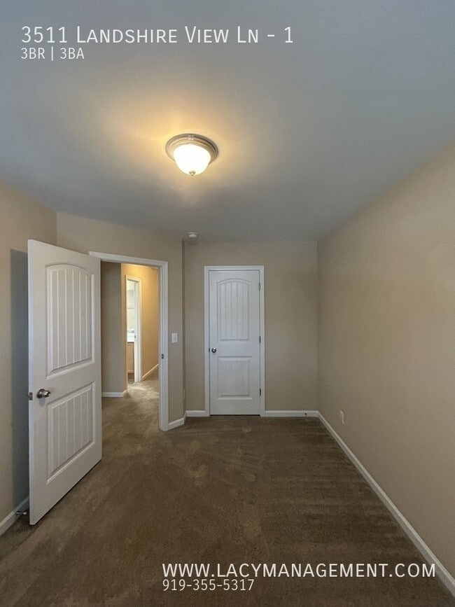 Building Photo - 3511 Landshire View Lane