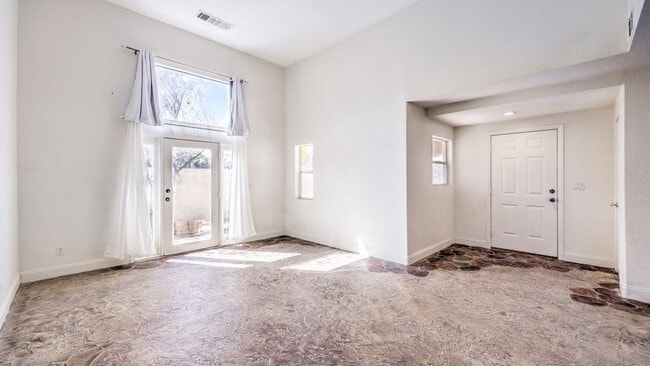 Building Photo - 1425 Bow Creek Ct