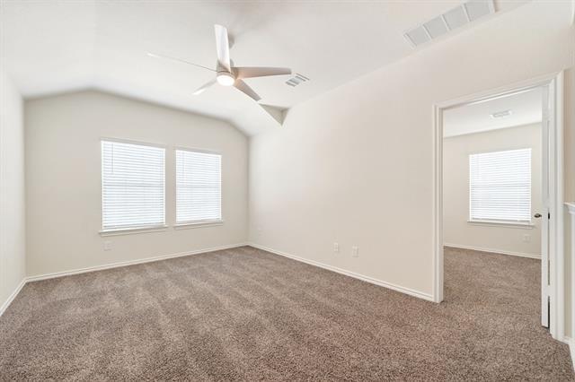 Building Photo - 908 Hay Loft Ln