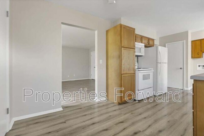 Building Photo - 2779 Woodgrove Dr