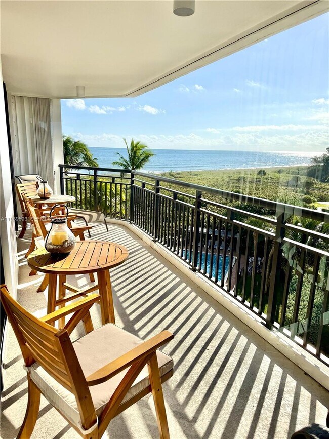 Building Photo - 2800 N Hwy A1A