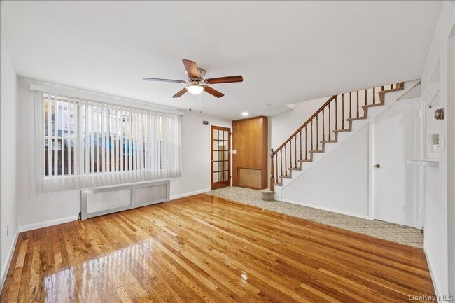 Building Photo - 124 Alexander Ave