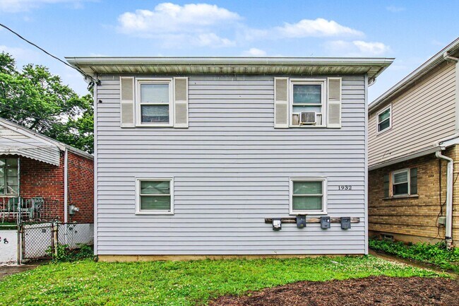 Building Photo - 1932 Truitt Ave