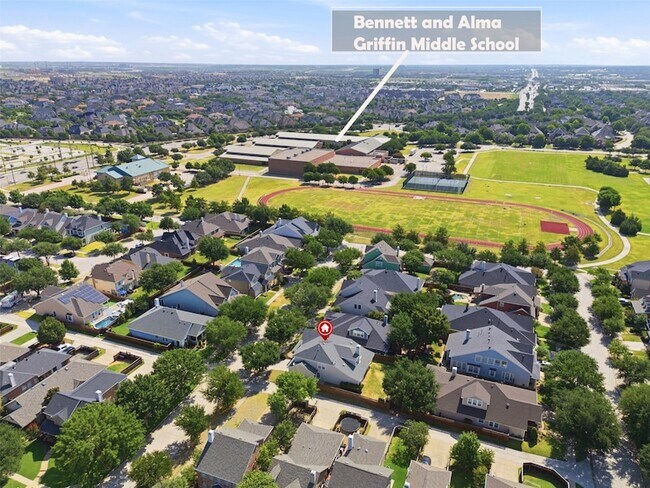 Building Photo - 3403 Oakleigh Ln