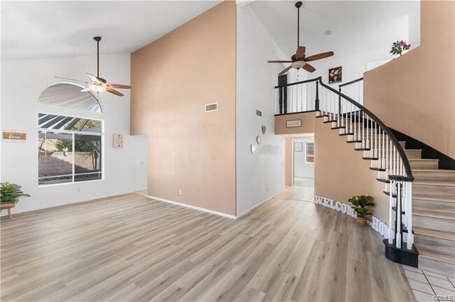 Building Photo - 39566 Dunbar St