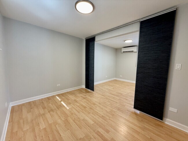 Building Photo - 5128 W Carmen Ave