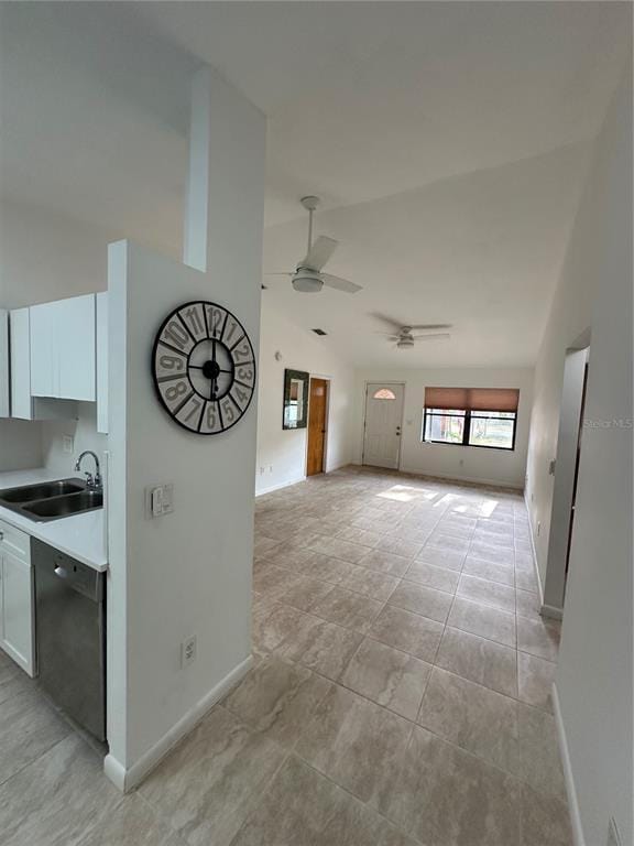 Building Photo - 6818 S Himes Ave