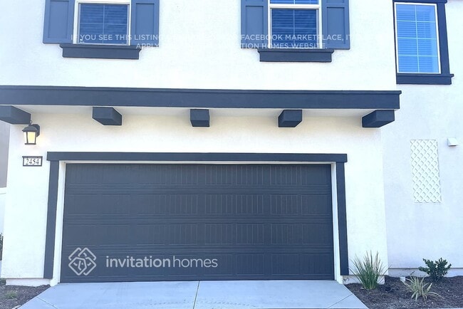 Building Photo - 2454 Gunner Ridge Way