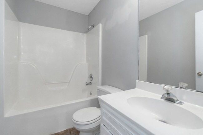 Building Photo - Coming Soon....Gorgeous 3bedroom 2bath in Stockbridge, GA!