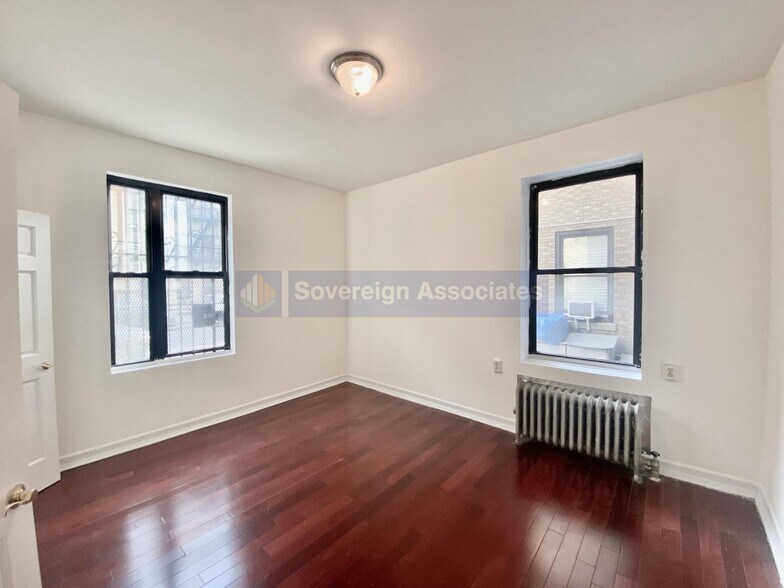 Building Photo - 250 Fort Washington Ave