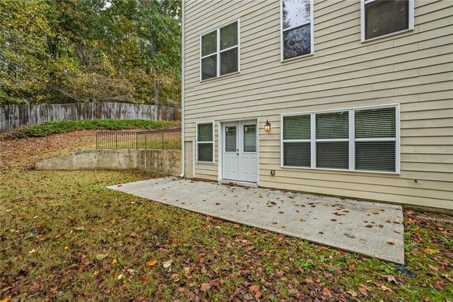 Building Photo - 3910 Dalwood Dr