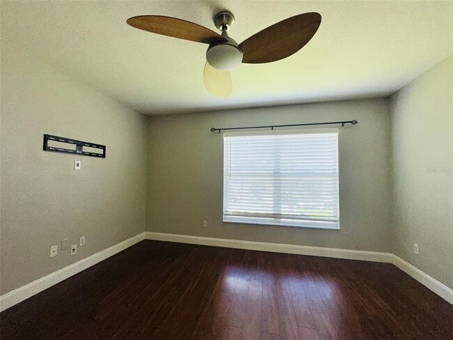 Building Photo - 200 Sterling Springs Ln