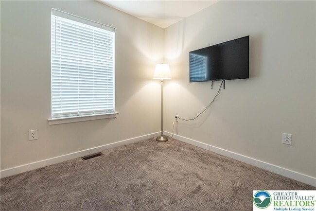 Building Photo - 4936 Brookside Ct