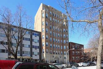 Building Photo - The Kenmore on Edgewater