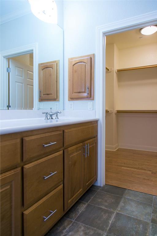 Building Photo - 10300 Morado Cove