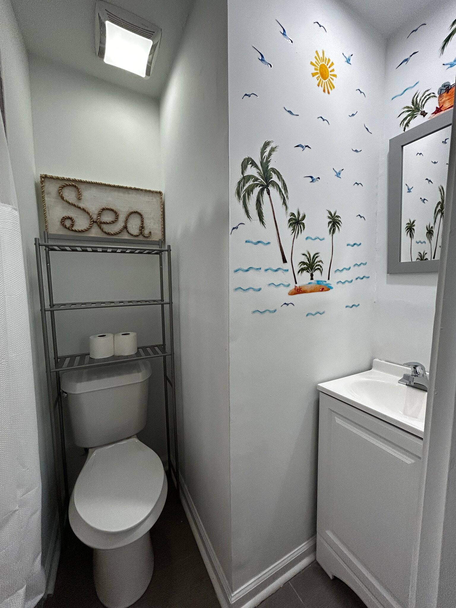 Hall Bathroom - 2809 7th St SW