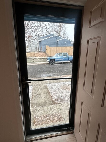 Building Photo - 5829 Stanhope Rd