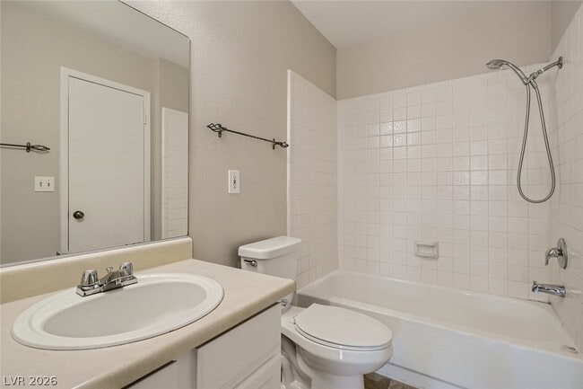 Building Photo - 501 Sellers Pl