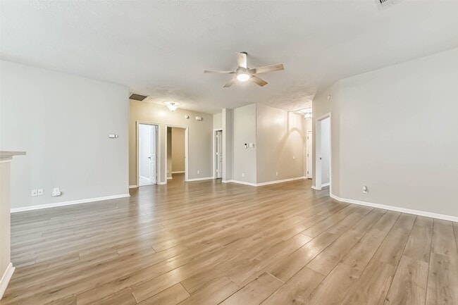 Building Photo - 3107 Braepark Ct