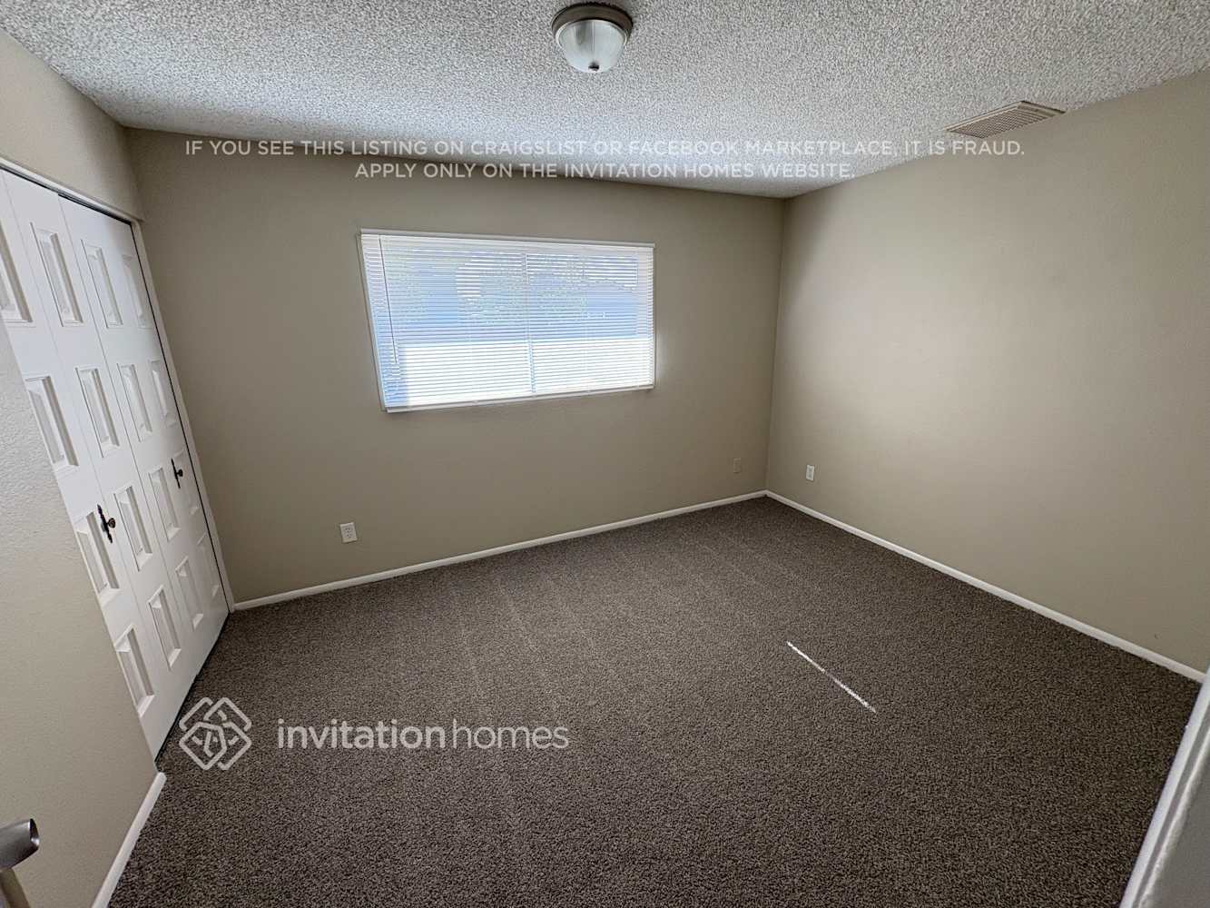 Building Photo - 4815 W Gardenia Ave