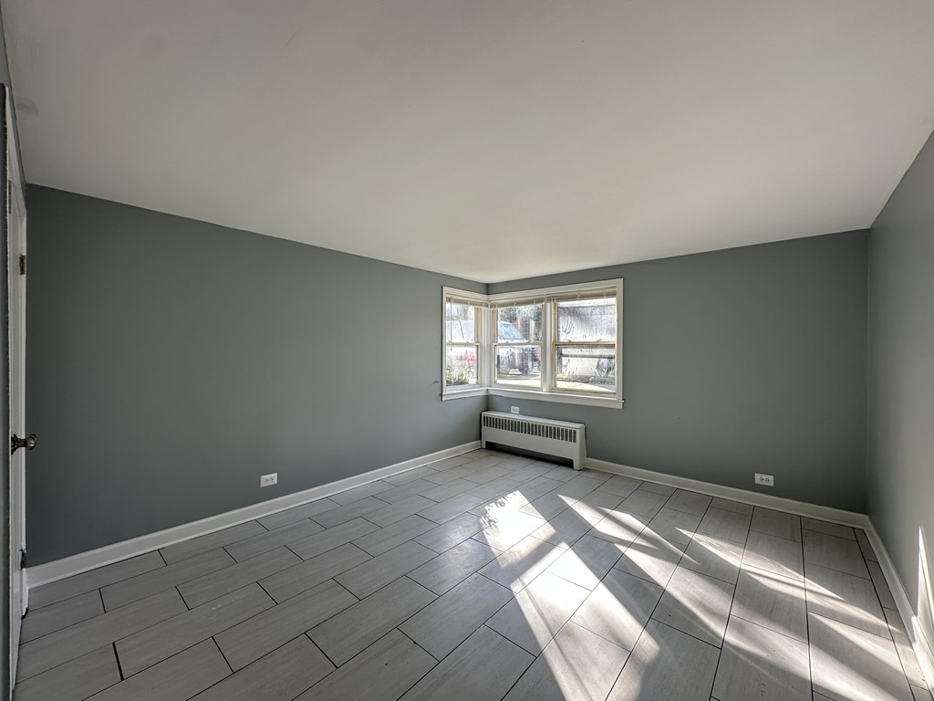 Building Photo - 6719 N California Ave