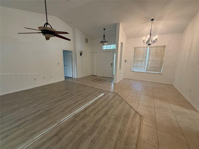 Building Photo - 3262 SW Cohutta St