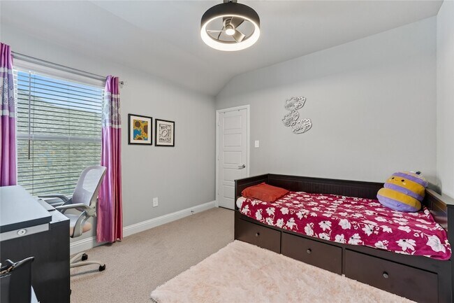 Building Photo - 853 Calusa Dr