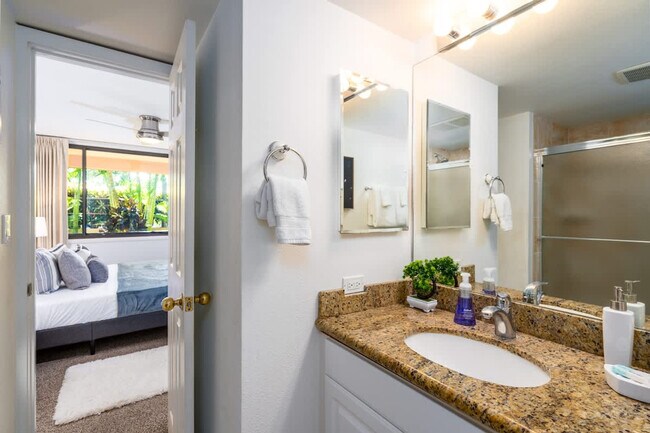 Building Photo - 2695 S Kihei Rd