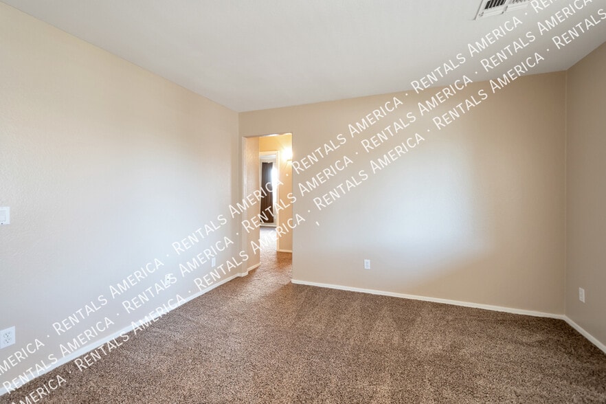 Building Photo - 30740 Maple Chase Dr