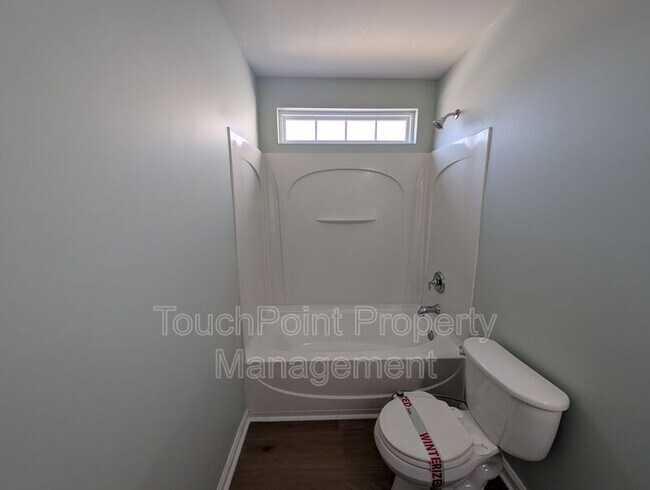 Building Photo - 11307 Breezehill Ln