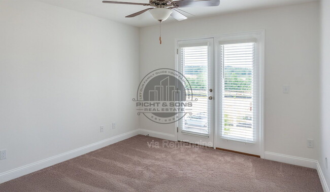 Building Photo - 1414 Landon Hills Dr