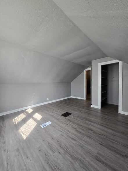 Building Photo - 2470 N 52nd St