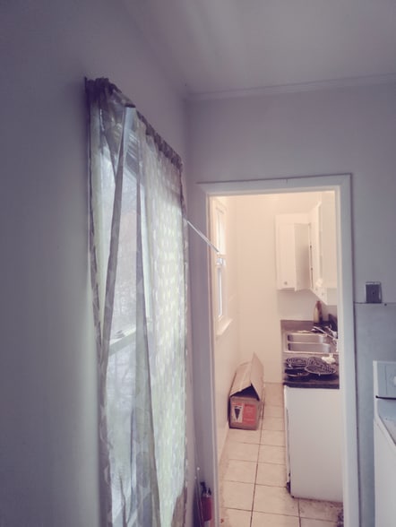 Building Photo - 91 Blake St