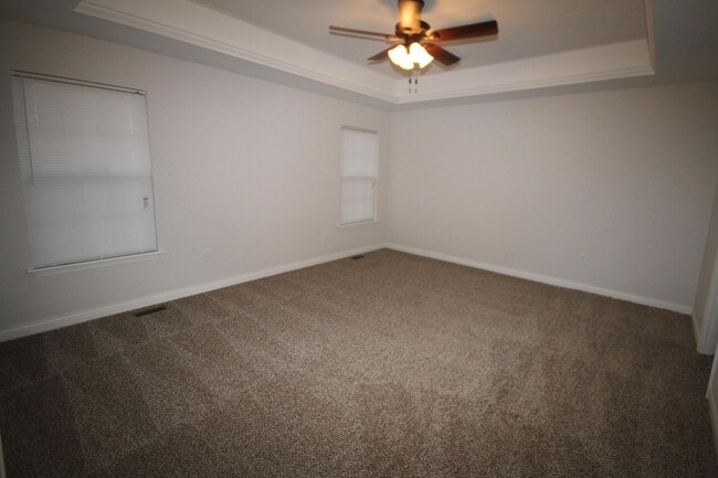 Building Photo - 104 Chairman Dr