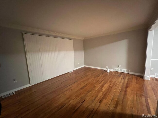 Building Photo - 13858 Arnold Dr