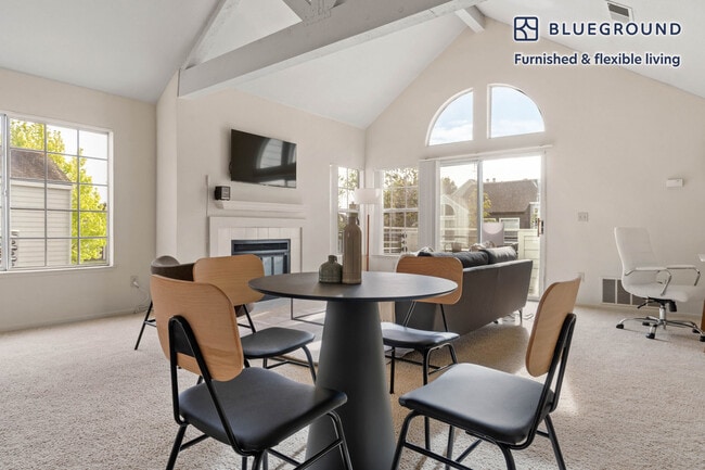 Building Photo - 541 Cutwater Ln