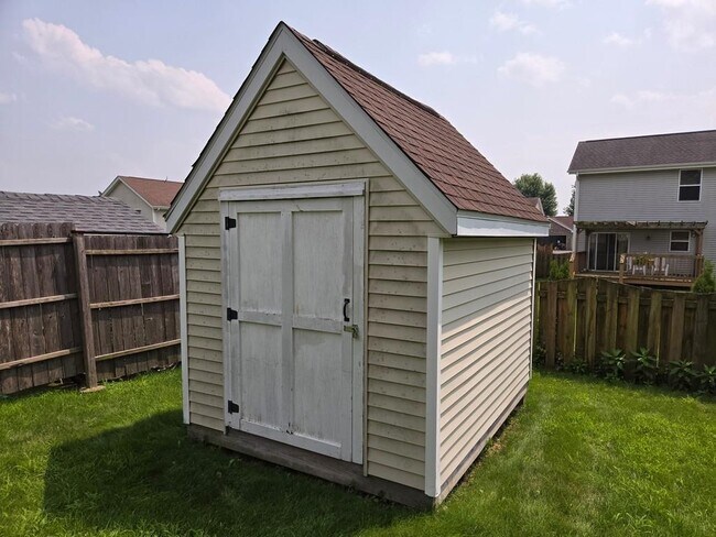Building Photo - 5563 Stockton Dr