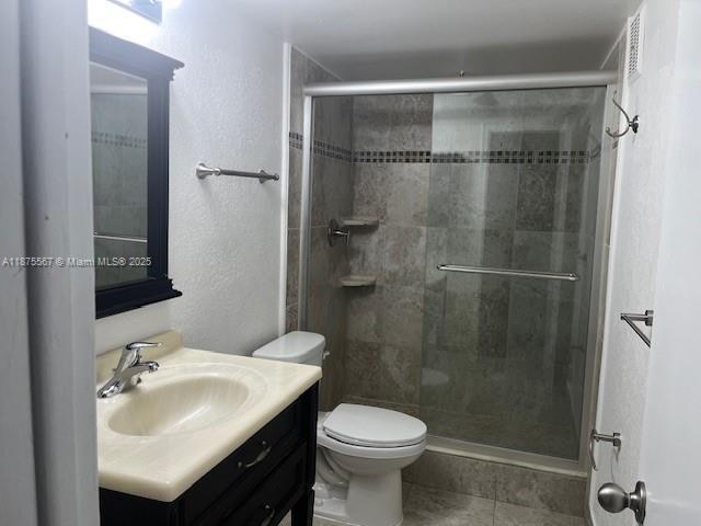 Building Photo - 13823 SW 90th Ave