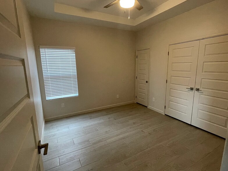 Building Photo - 3317 Duke Ave