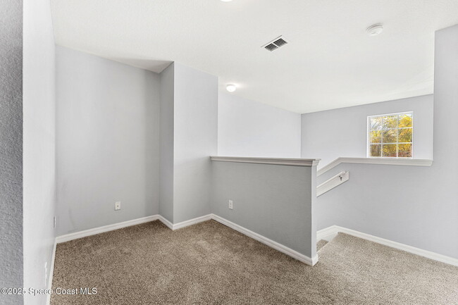 Building Photo - 2685 Revolution St
