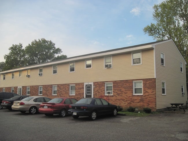 Building Photo - Hill Terrace Apartments