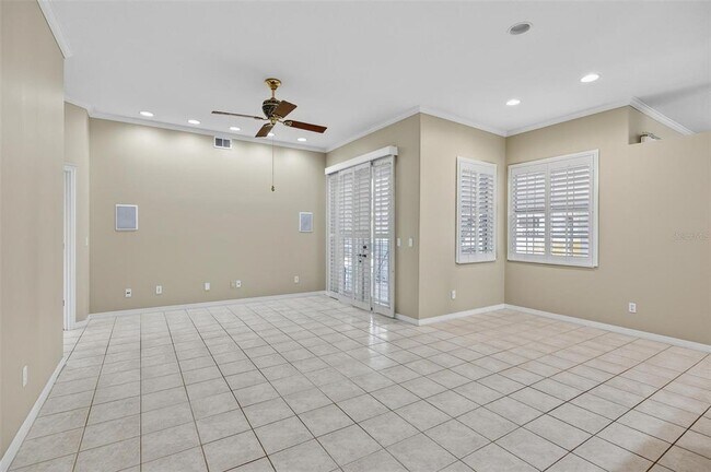 Building Photo - 20 Woodford Ln
