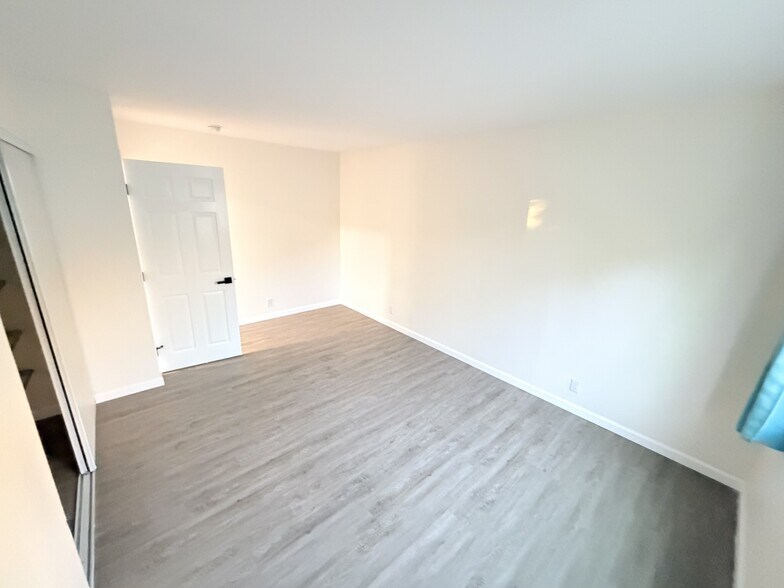 Bedroom 2 - 1924 Park Grove Ave