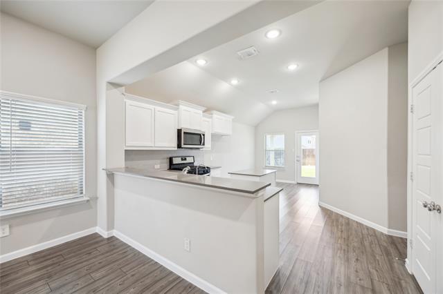 Building Photo - 1415 Black Canyon Ave