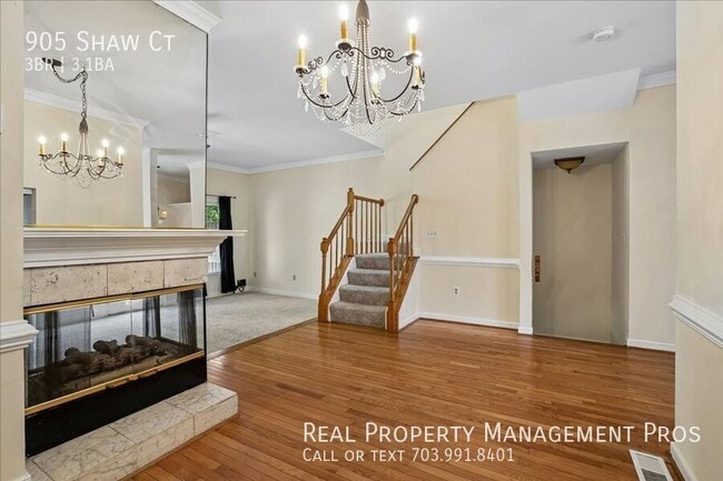 Building Photo - 905 Shaw Ct